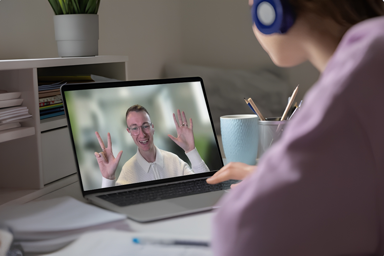 Online phonics lesson with young learner